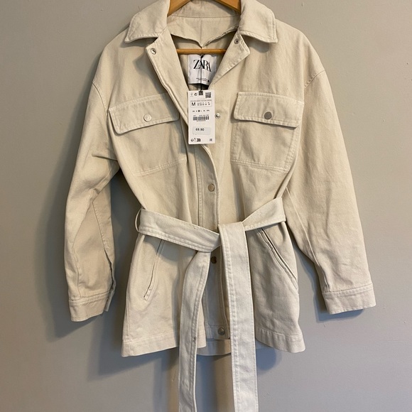 ZARA BELTED DENIM JACKET NWT
ICE - Picture 7 of 7